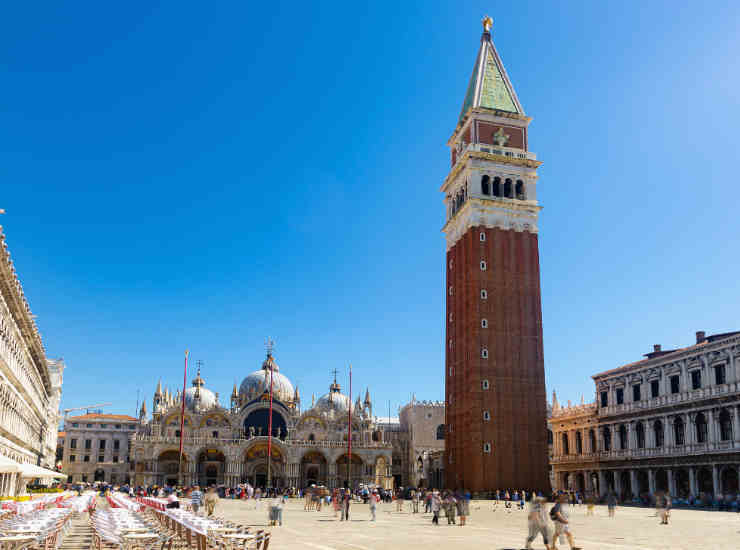 venezia piazza san marco basilica bar caffè