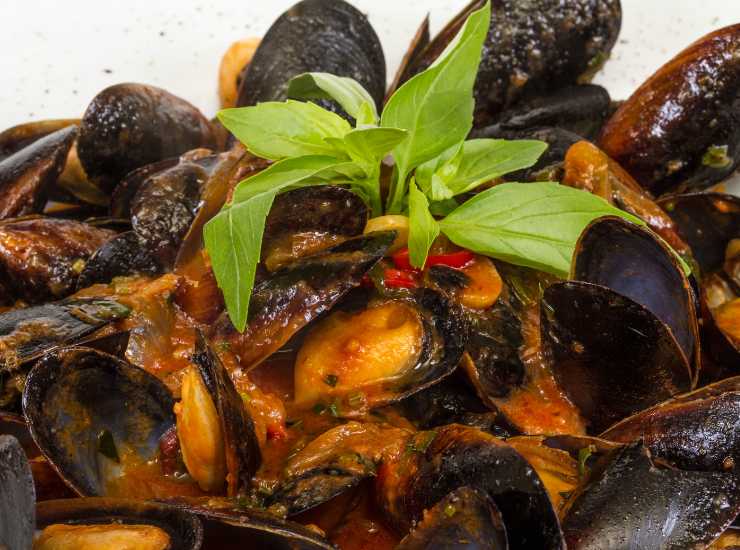 cozze al sugo - streetfoodnews.it