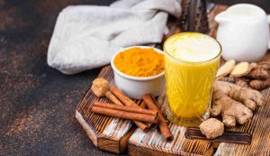 Ricetta Golden Milk, il latte alla curcuma