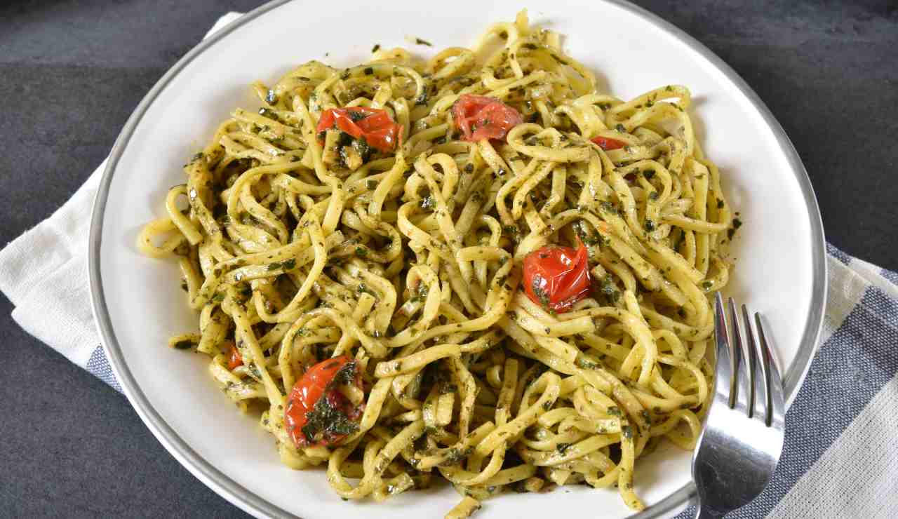 linguine tricolore