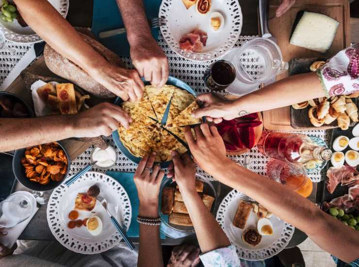 Cosa ordinare a cena fuori per la dieta