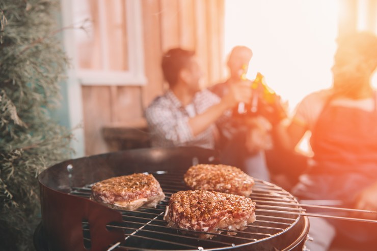 Grigliata in terrazza con amici