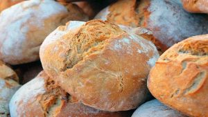 Riutilizzo del pane vecchio