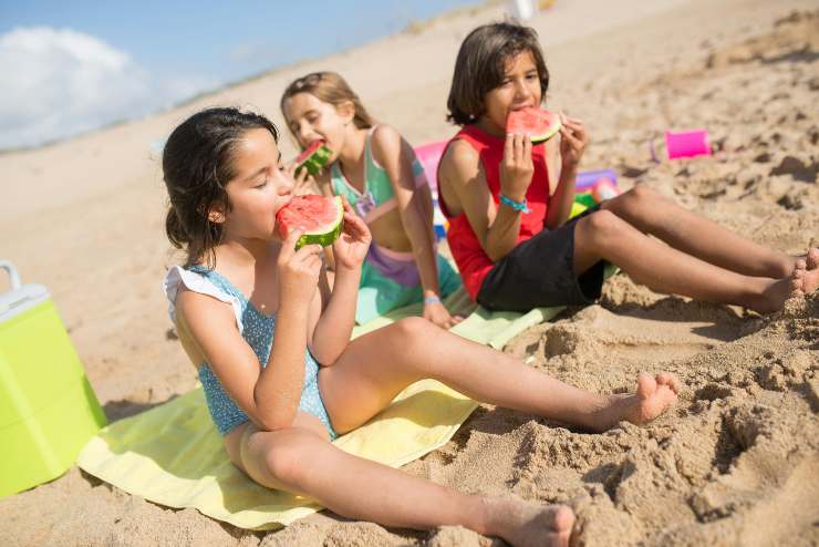 merenda bimbi spiaggia