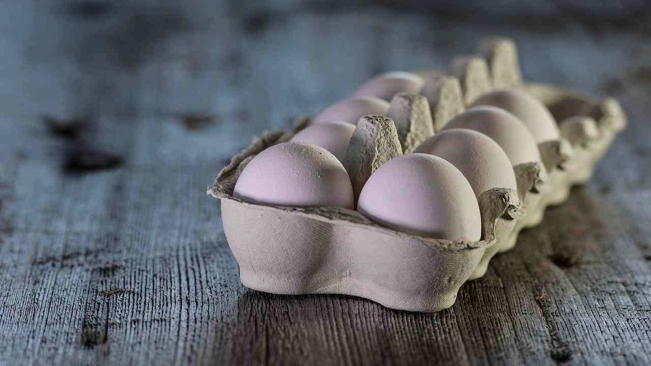 Orari giusti in cui mangiare le uova